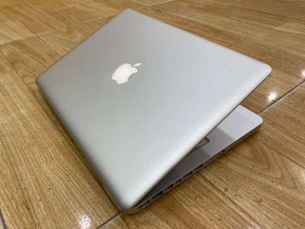 Macbook-pro-2011-core-i5