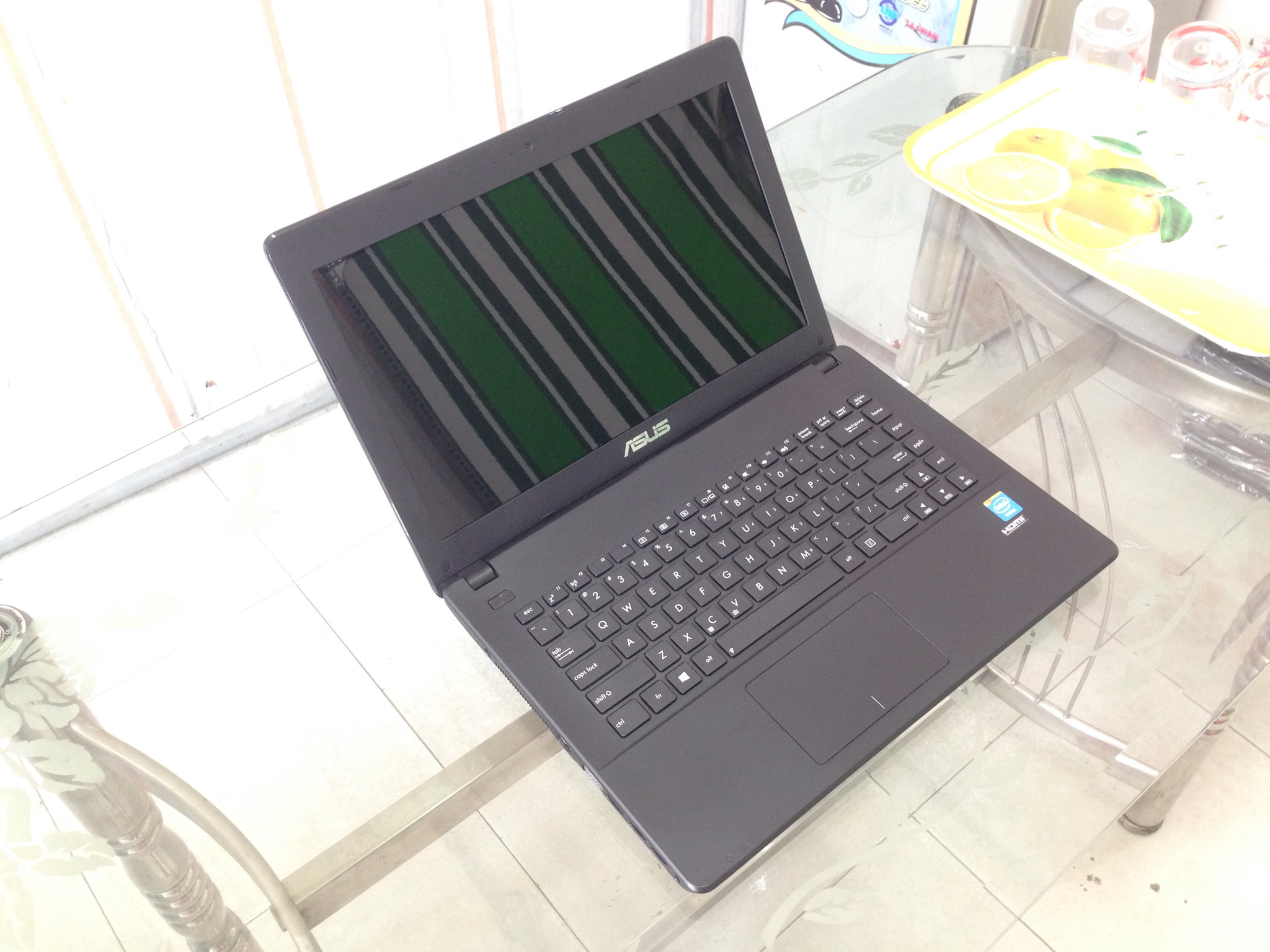 Laptop Asus F451CAP core I3 - 3217U